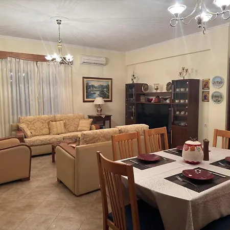 Apartment Near Loutra Pozar & Edessa Falls
