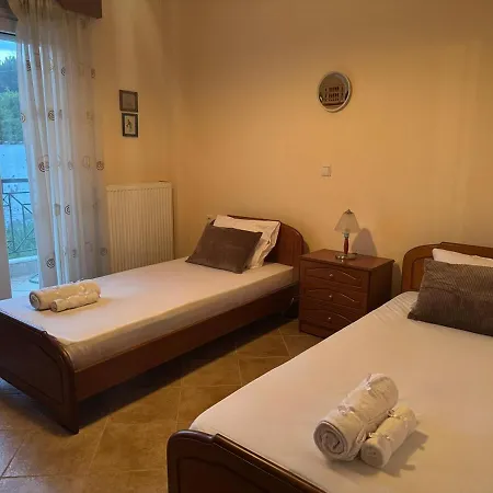 Apartment Near Loutra Pozar & Edessa Falls