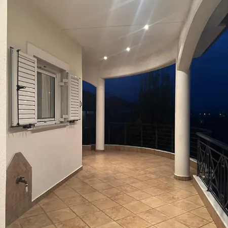 Apartment Near Loutra Pozar & Edessa Falls Aridaia