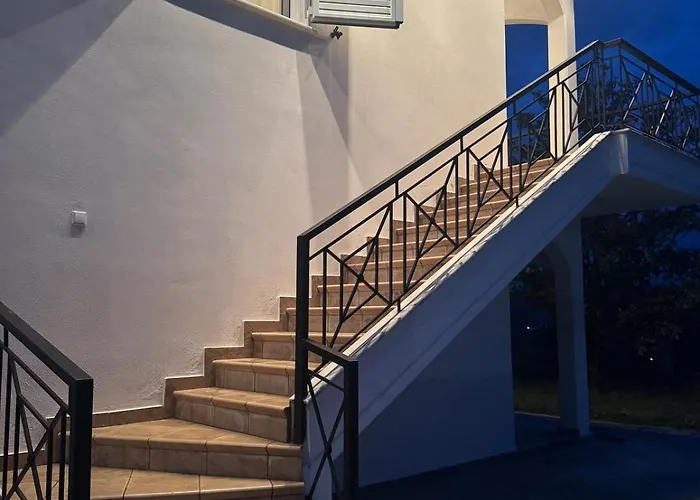 Near Loutra Pozar & Edessa Falls Appartement